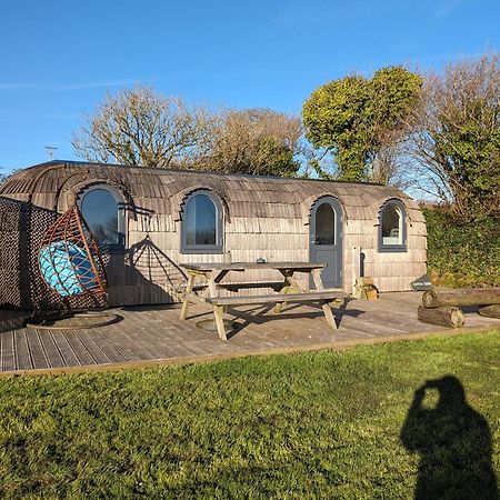 Villa Clotted Cream -Lydcott Glamping, Cornish Sea Views à Looe Extérieur photo
